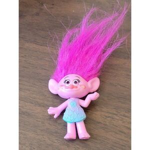 DWA 2015 Hasbro trolls poppy toy figure